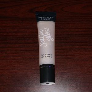 NWOT Victoria Secret Satin Gloss